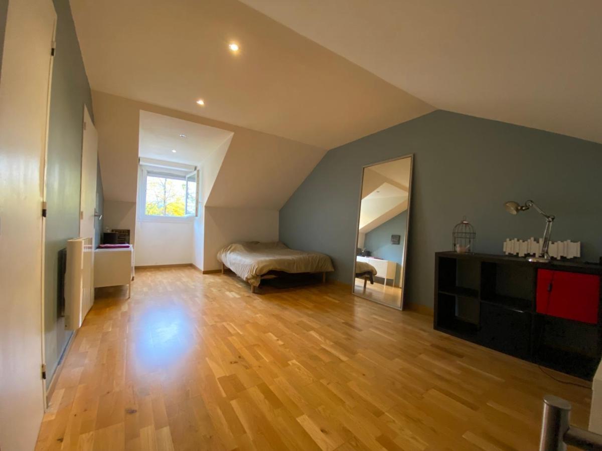 Une Belle Chambre Au Calme Avec Piscine Ormesson-sur-Marne Exteriér fotografie